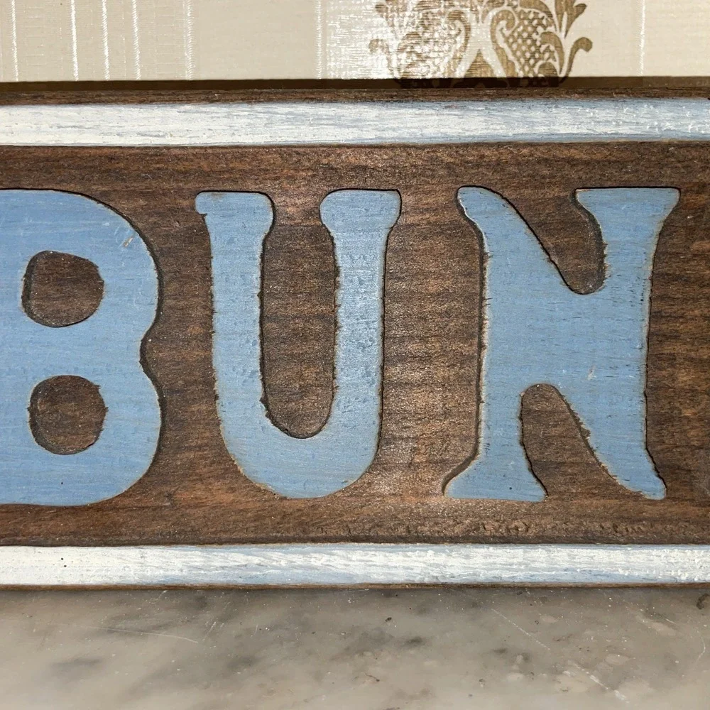 Handmade Wooden Painted Rustic Farmhouse Pet Plaque Sign I Heart Love Bunnies‎